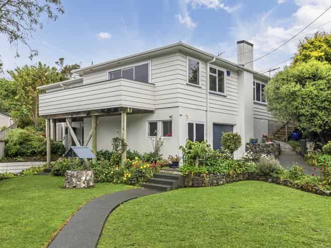 13 Kowhai Street, Tawa