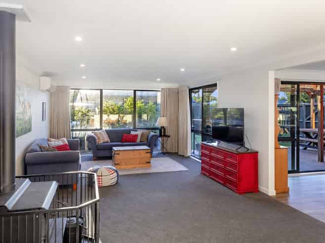 8 Walter Place, Kirwee