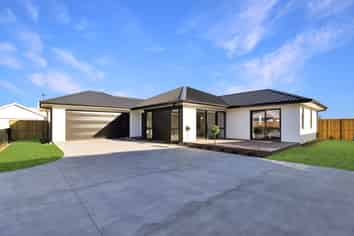 136B Farm Road, Allenton