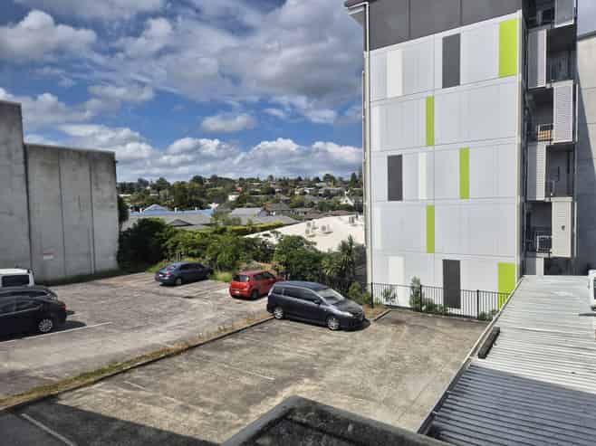 Flexible turnkey space on West Coast Road