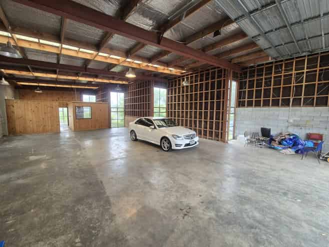 Rare Johnsonville Workshop