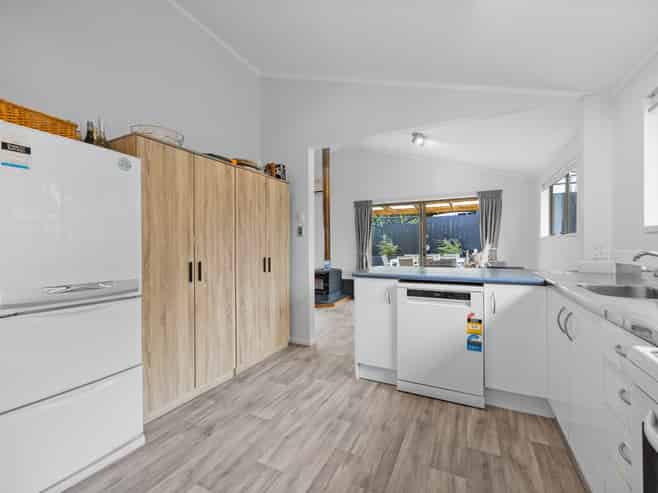 1/164 Ti Rakau Drive, Pakuranga