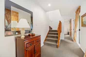 19 County Road, Torbay