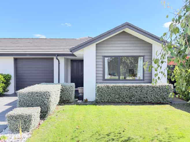 97 Skyhawk Road, Wigram