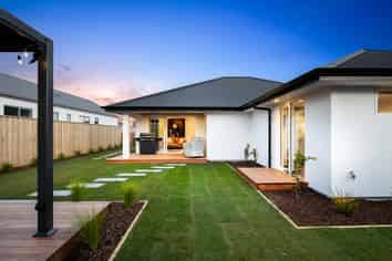 8 Strowan Avenue, Ashburton