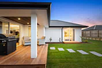 8 Strowan Avenue, Ashburton