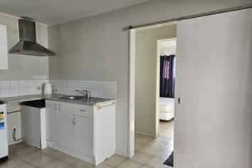 9B Mahon Place, Papatoetoe