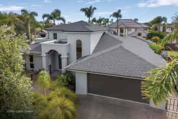 2 Riviera Court, Papamoa