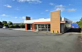 Prime Drive-Through Opportunity, High Profile Site