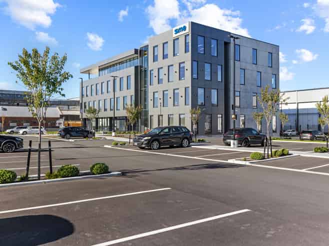 A-grade office at Waterloo Business Park