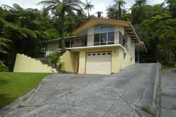 9 Coates Street, Greymouth