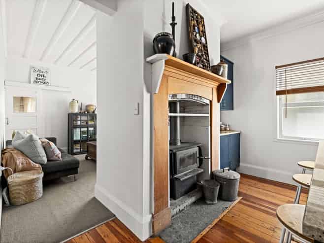 Hawkes Bay - Address withheld