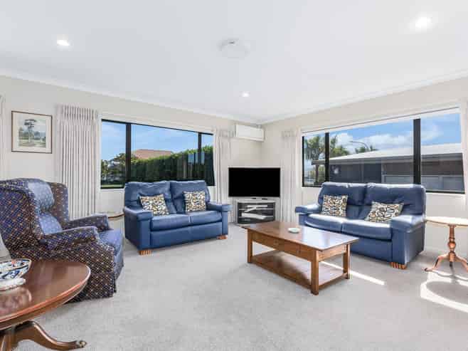 57 Navigation Drive, Whitby