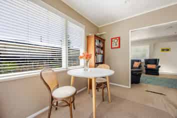 74 Clarence Cox Crescent, Pirimai