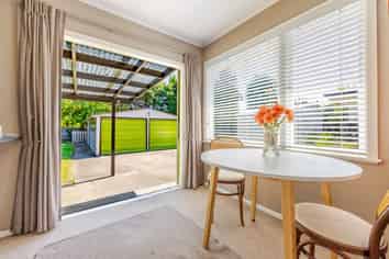 74 Clarence Cox Crescent, Pirimai