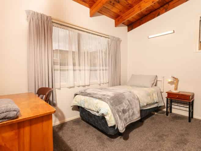 68A Muir Avenue, Mangere Bridge