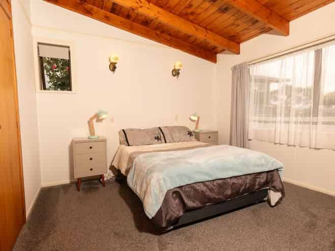 68A Muir Avenue, Mangere Bridge