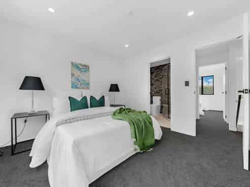 3/525 Massey Road, Mangere