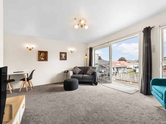 5/1154 New North Road, Mount Albert