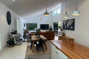 230A Beach Road, Campbells Bay