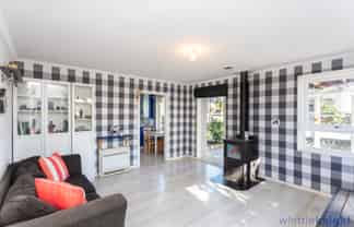 2/223 Queenspark Drive, Parklands