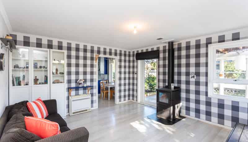 2/223 Queenspark Drive, Parklands