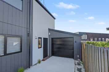 4/21 Spencer Street, Addington