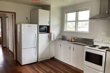 21 Lisa Crescent, Mangakakahi