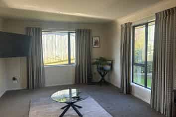 5 Bell Bird Rise, Picton