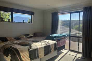 5 Bell Bird Rise, Picton