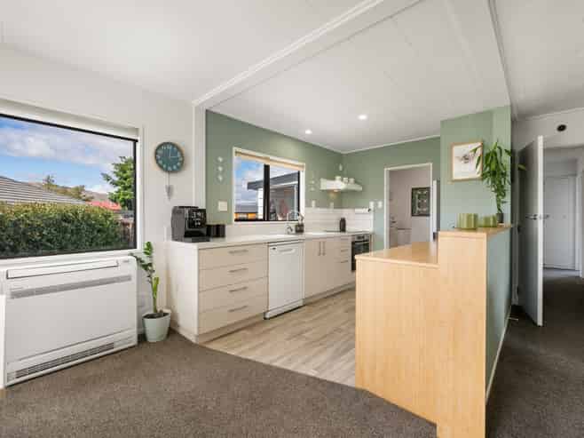 8 Gavan Street, Cromwell