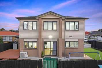24  Caspar Road, Papatoetoe