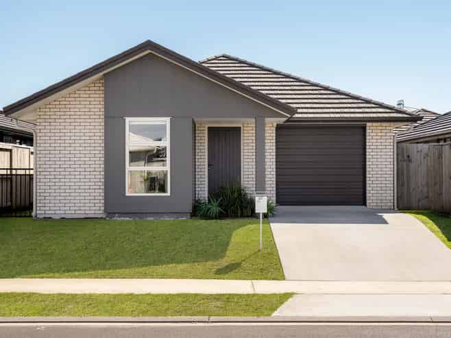 30 Hills View Drive, Papamoa