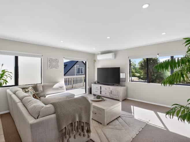 19 Kerkwall Drive, Naenae