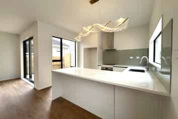 3/ Great South Road, Papatoetoe