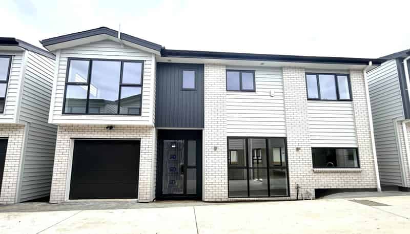 2/55 Great South Road, Papatoetoe
