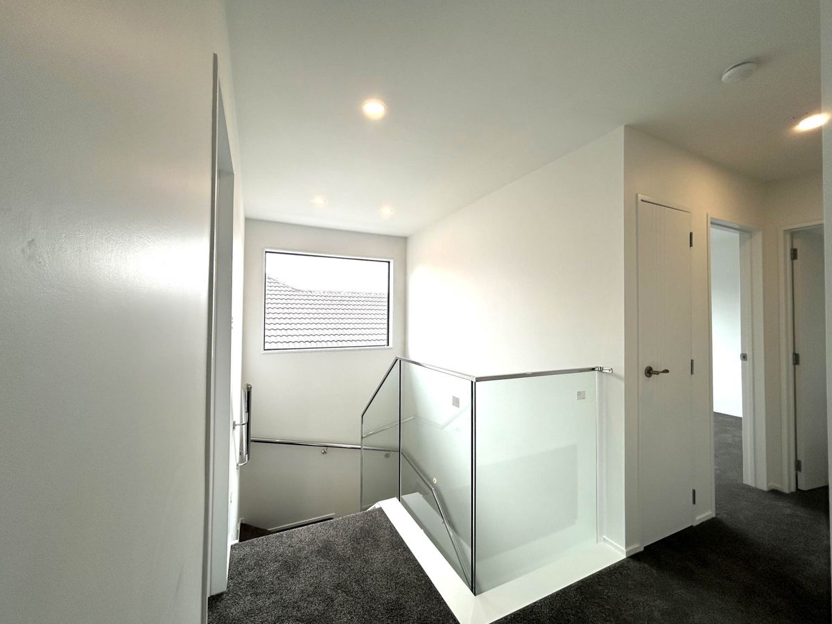 Brand New 4 Bedroom House - Ansicht 5