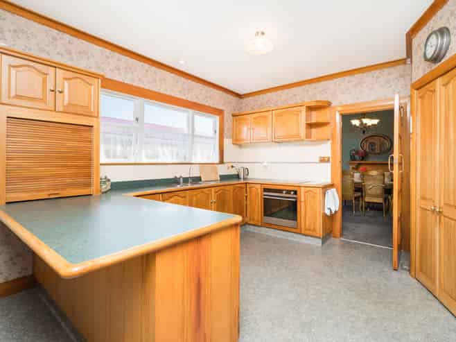 136 Russell Street, Palmerston North