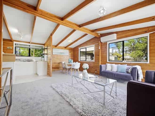 2/7 Glendhu Road, Glenfield