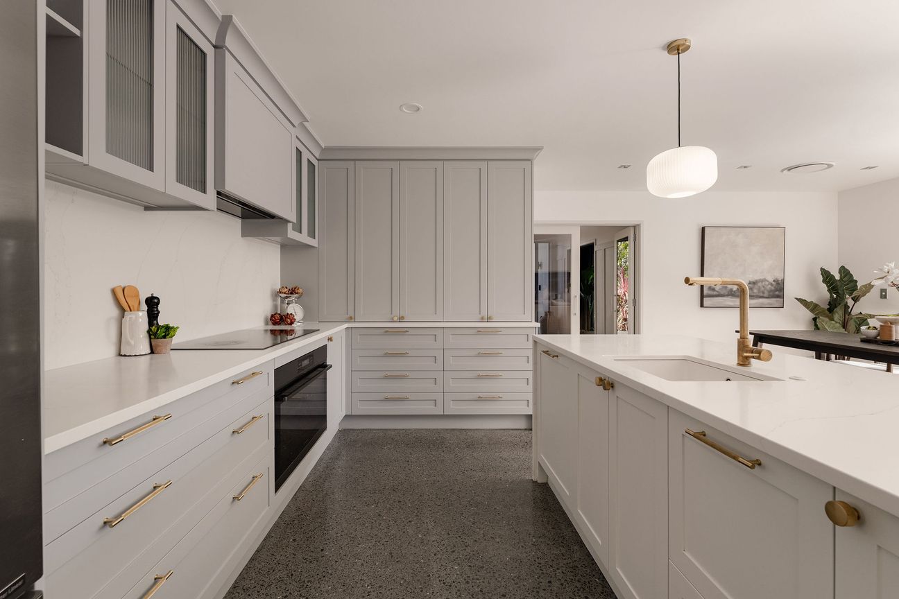 High Spec Haven - Vista 6