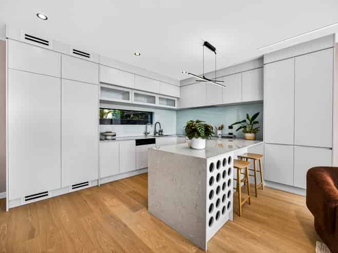 2&3/ 5 Parawai Crescent, Ponsonby