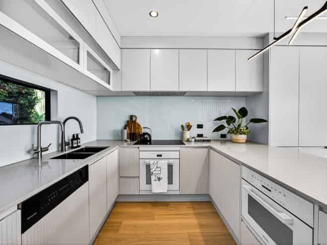 2&3/ 5 Parawai Crescent, Ponsonby