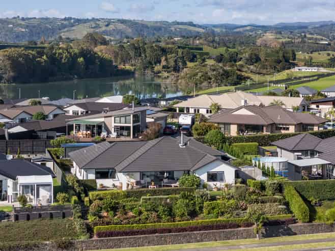 7 Vantage Place, Omokoroa