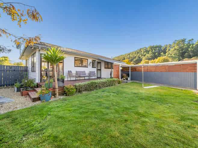 6 Topaz Street, Birchville