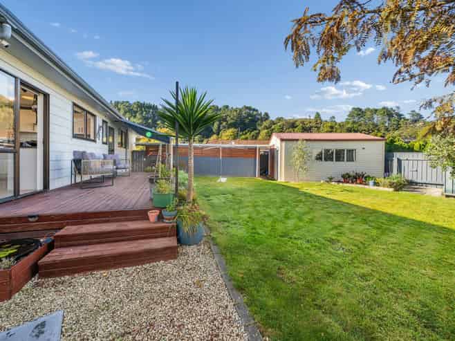 6 Topaz Street, Birchville