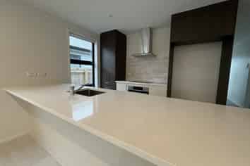 51 Rorotu Ave , Karaka