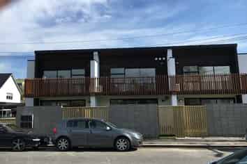 5/11 Exeter Street , Merivale