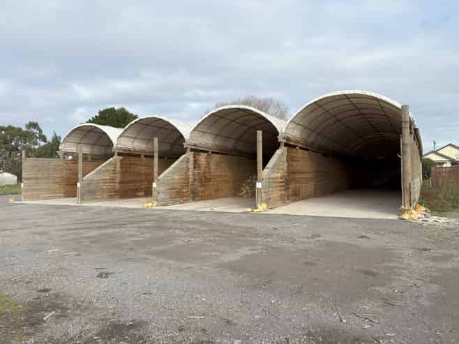 Strategic Land with Holding Income