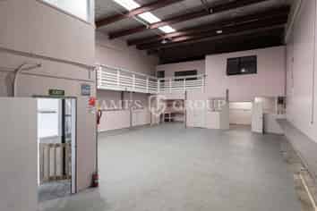 VACANT HIGH STUD ROSEBANK ROAD INDUSTRIAL UNIT