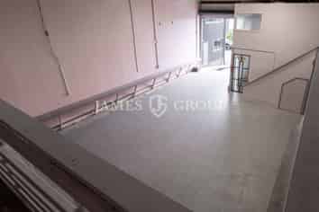 VACANT HIGH STUD ROSEBANK ROAD INDUSTRIAL UNIT